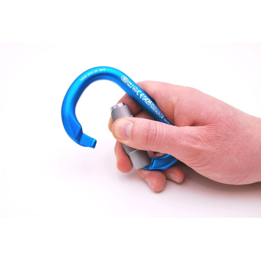 Kong HMS Napik Twist Lock Cyan Demo 2