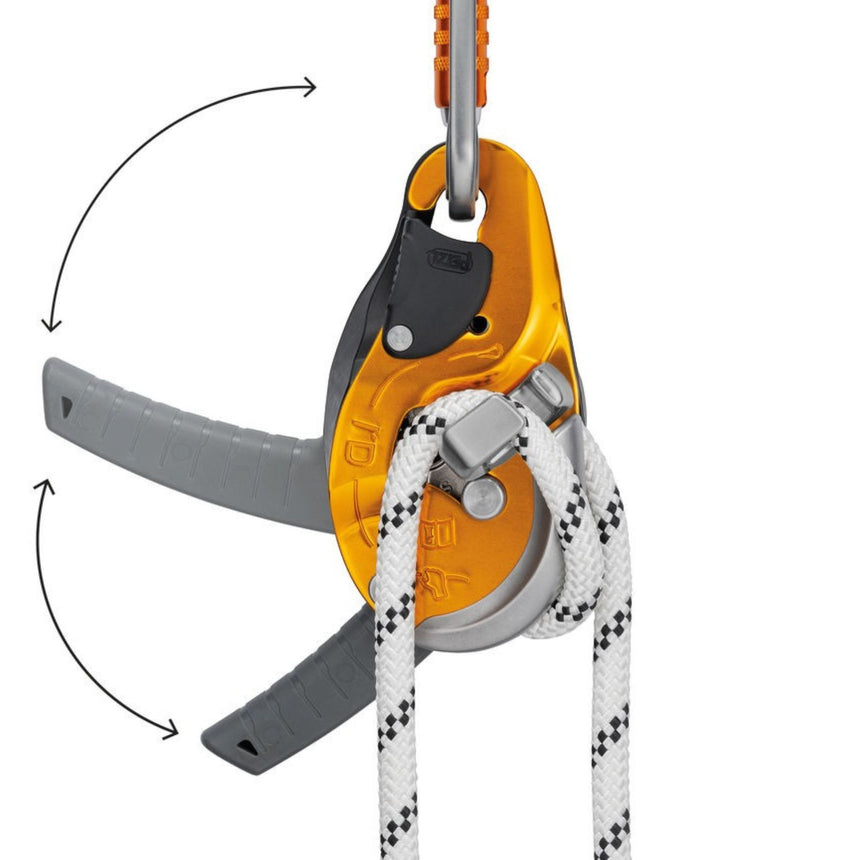 Illustration of the Petzl ID EVAC Descender anti-panic function which automatically stops the descent if the user pulls too hard on the handle.