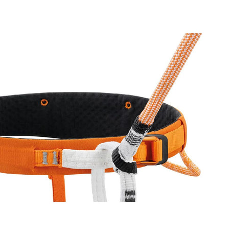 Sewn webbing termination allows you to install the lanyard on the belay loop with a compact girth hitch. 
