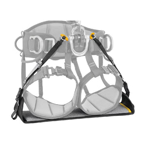 Petzl Litepod Compact work seat can be connected to the harness with T-BARs, which can be attached directly to the shackles, or with connectors or accessory carabiners such as the MINO