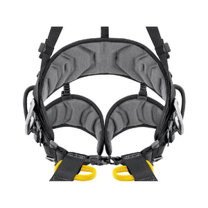 All contact zones use contoured foam and are lined with breathable material, including the shoulder straps, waistbelt and leg loops, making it more comfortable to work and move around. 