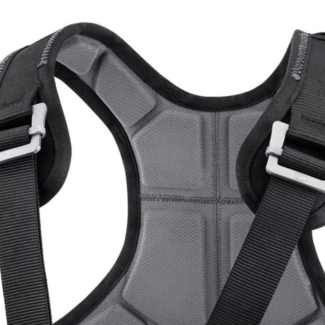 Petzl Chest Air Chest Rescue Harness Close up of the Back and shoulder straps lined with 3D foam padding and are widely spaced to reduce chafing and provide additional comfort while hanging.
